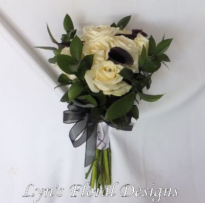 Calla Rose Handtied